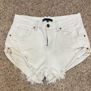 Shore Frayed Hem Light Denim Shorts